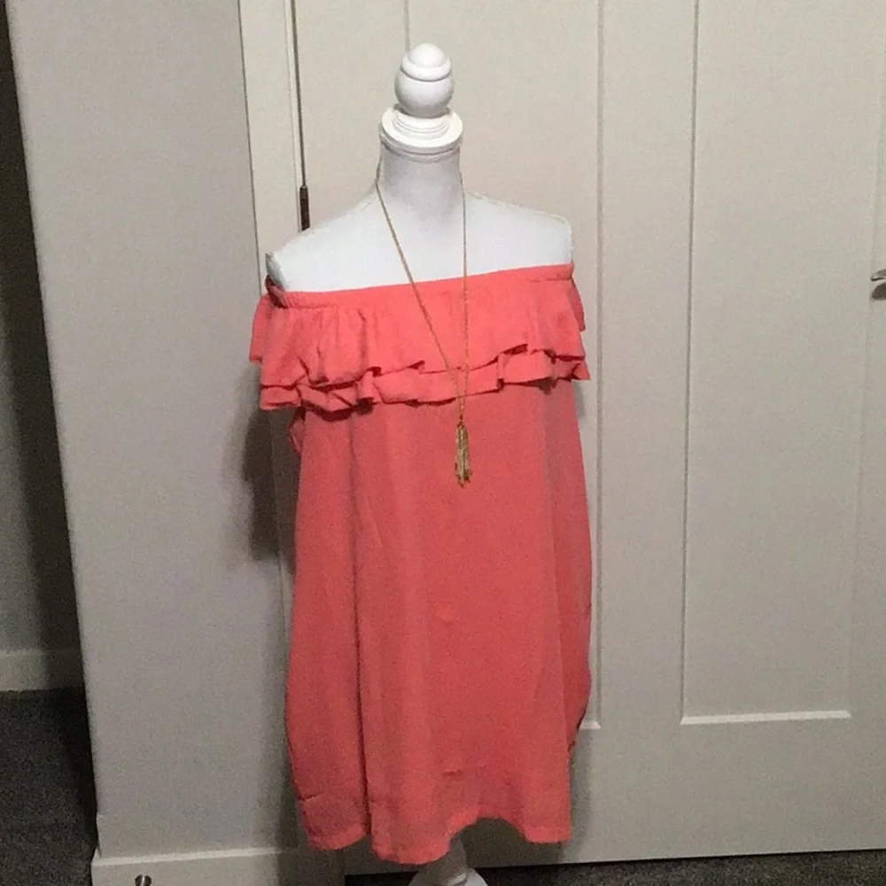 NWT Racheal Size S Coral Off The Shoulder Dress! - Picture 1 of 9